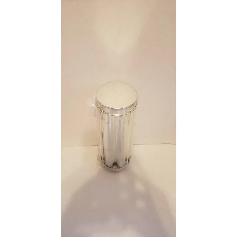 The Pampered Chef Valtrompia Bread Tube Flower Shape 1550 Fluted NIB